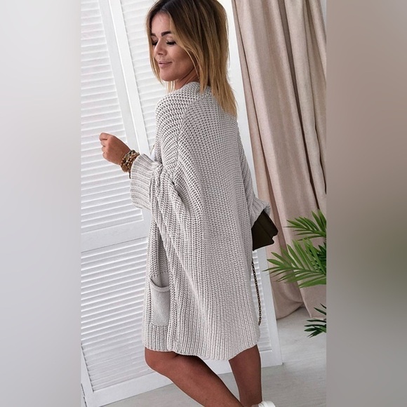 Oversized Heather Gray Open Cardi - Picture 4 of 5